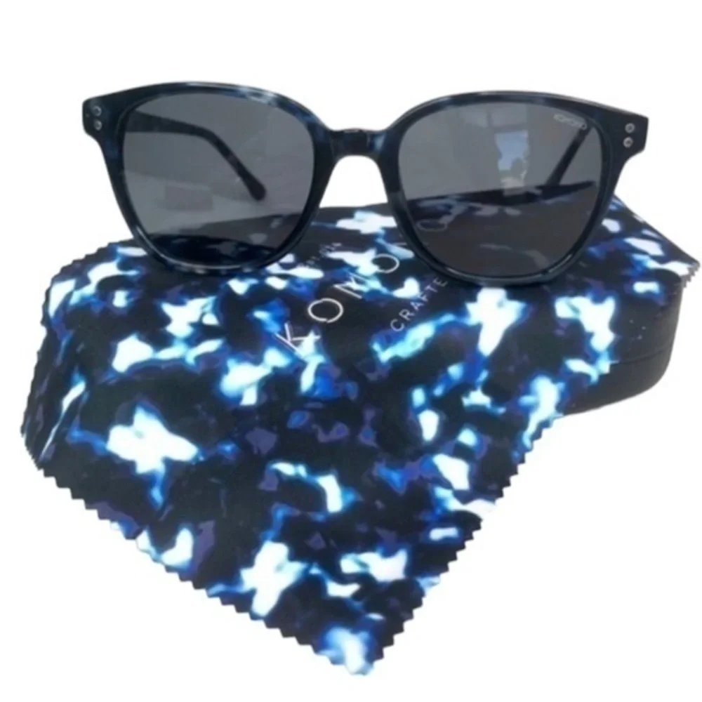KOMONO Renee Indigo Demi Sunglasses (NEW)